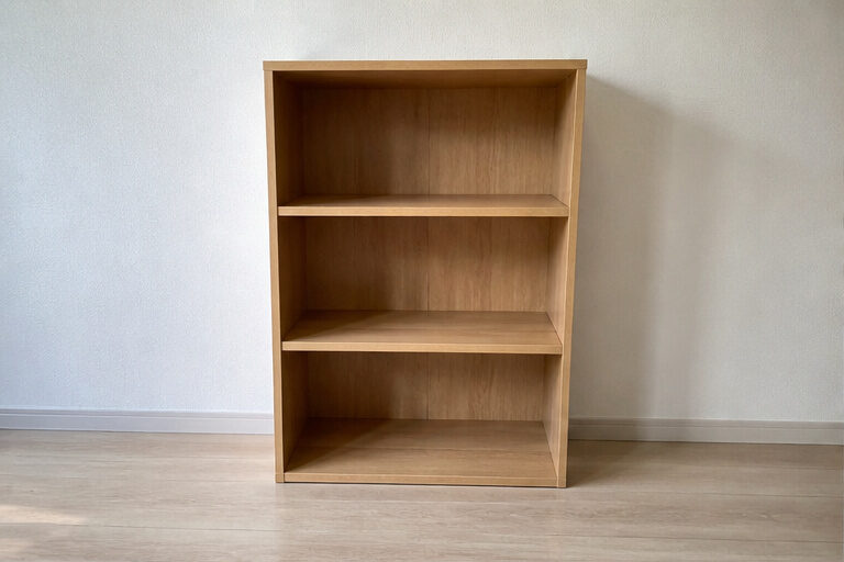 Nitori Small Bookshelf – Used Furniture