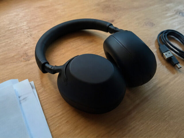 Sony WH-1000XM5 ワイヤレスノイズキャンセリングヘッドホン 美品