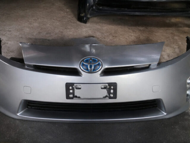 Prius parts — good condition